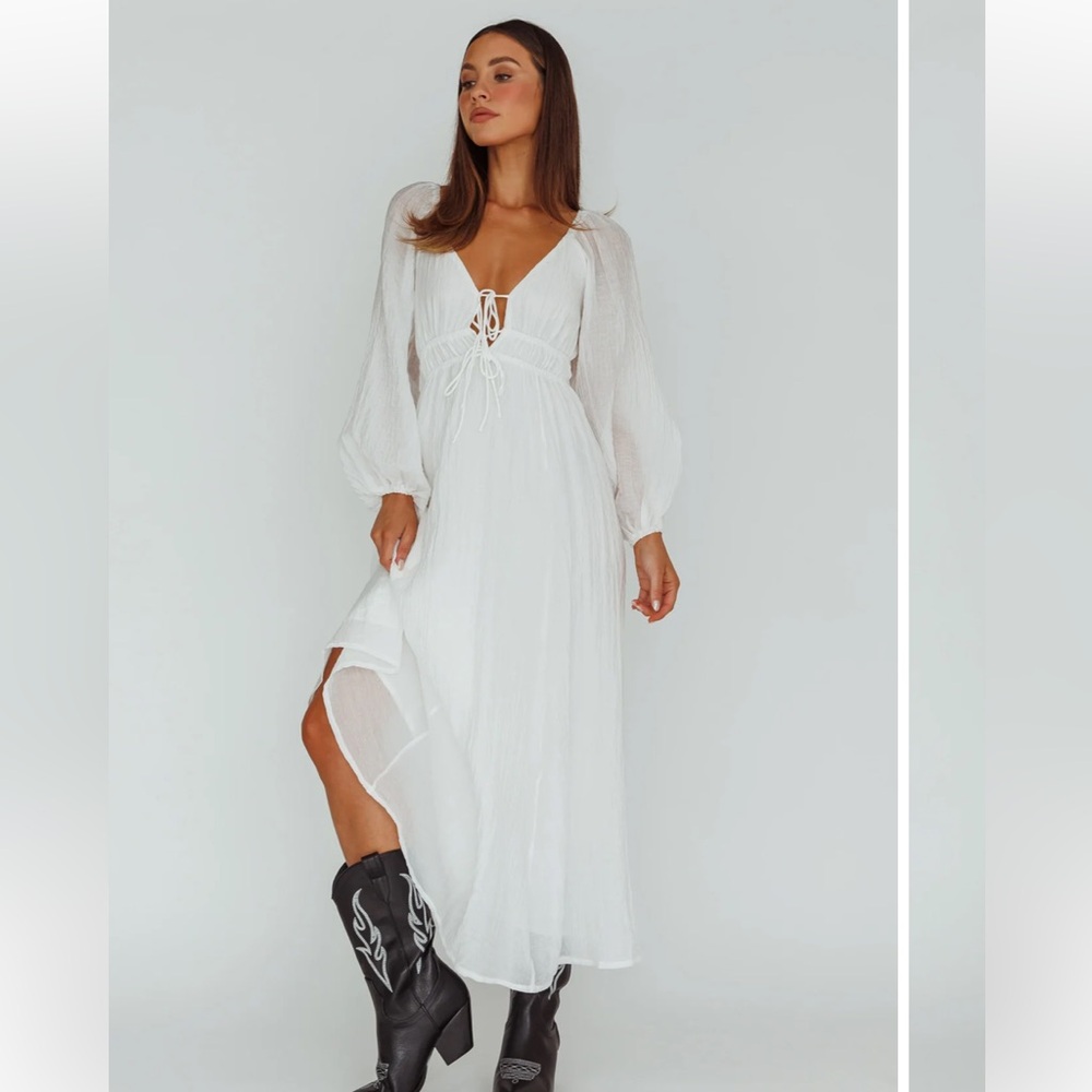 Selfie Leslie White Long Sleeve Dress